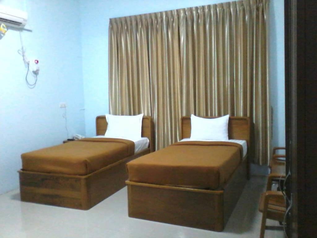 Aung Tha Pyay Hotel 3 Rangoon Kamer foto