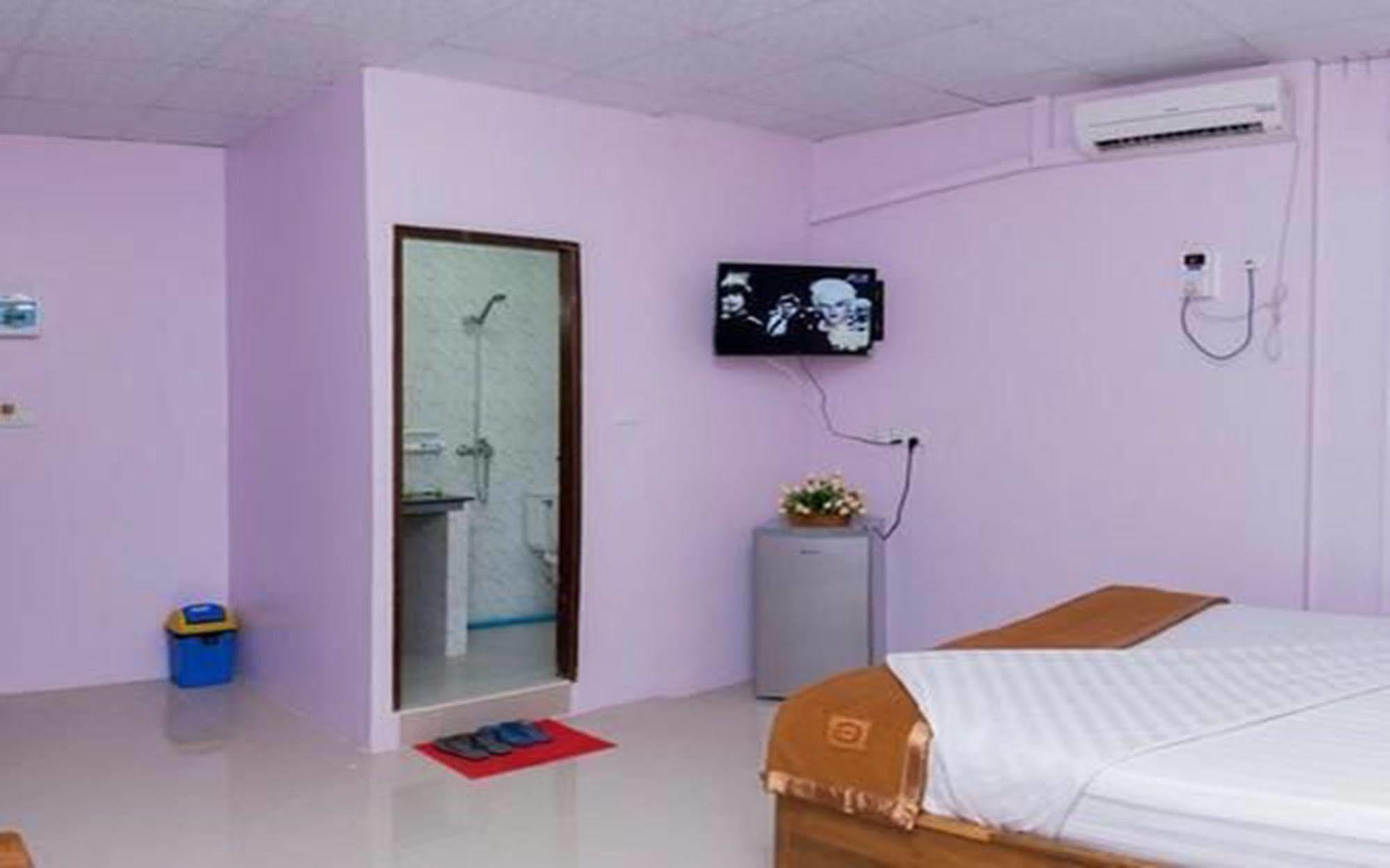 Aung Tha Pyay Hotel 3 Rangoon Buitenkant foto